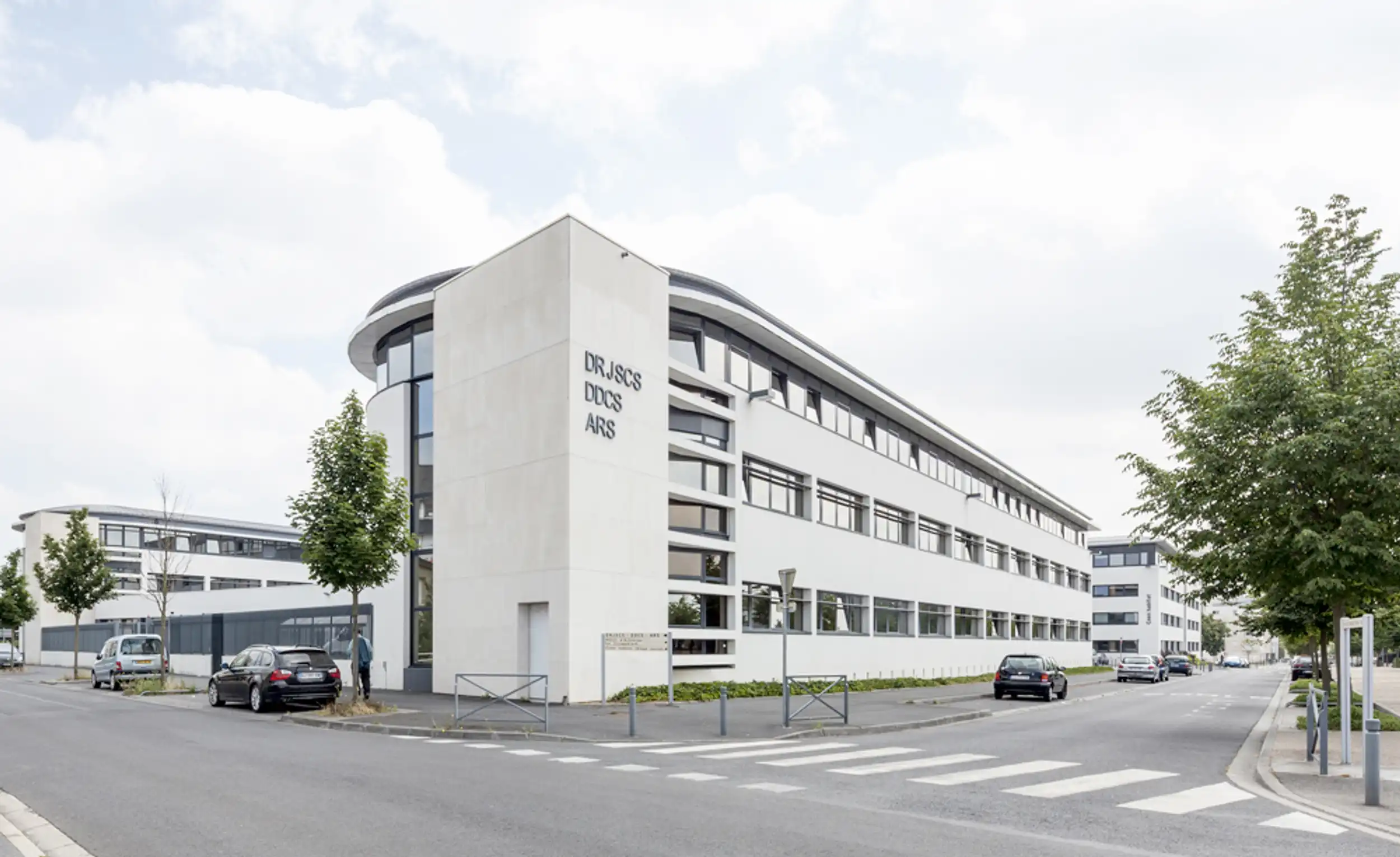 Façade Bureaux DRJSCS & ARS Caen